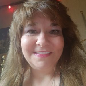 Meet your Posher, Elisha